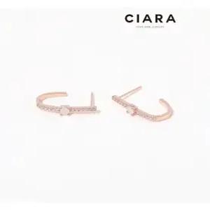 [씨아라]CIARA 14K Nazzano 커브드 스틱 샤이닝스톤 귀걸이(SilverPin)