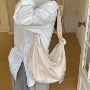 대학생 여성 패션 핸드백 미니숄더백 직장인백팩