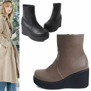 [카미엣뮤즈]웨지 힐 앵클 부츠_KM22w036