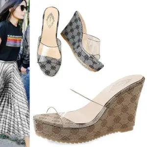 [카미엣뮤즈]자가드 웨지힐 슬리퍼_KM23s099