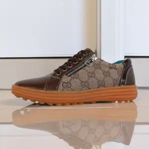 지퍼 자크 수제 골프화 남성 여성 일상스니커즈 겸용 천연소가죽+자가드 키높이선택 발볼조절가능 국내제작