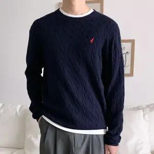 맨살착용가능 고함량 비스코스 꽈배기 니트 로고 남녀공용 하객룩 커플 남자 남성 얇은 니트