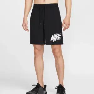 나이키 드라이 핏 폼 9 UL 쇼츠 HV0385-010 반바지