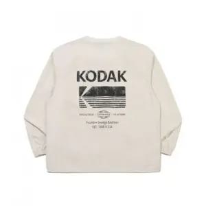 코닥 로고 긴팔 피스테 IVORY 451996
