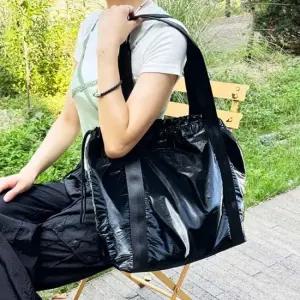 여자 쇼퍼백 여행 빅 숄더백 가방 광택 기저귀 블랙