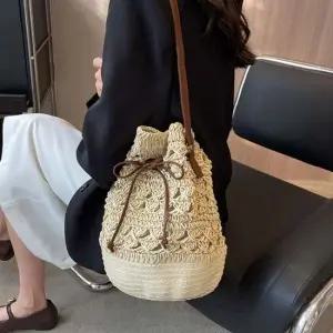 복조리백 숄더백 끈조절 크로스백 데일리 라탄 버킷백