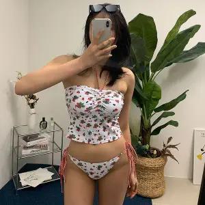 러블체리비키니 투피스 수영복 홀터넥 튜브탑 끈팬티