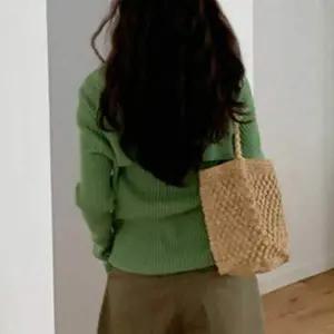 페이퍼로프 재질 버킷백 여행용 여성용 복조리백 가방