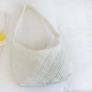 빅 숄더백 패딩 데일리 겨울 큰 가방 아이보리