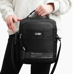 크로스백 데일리 외출 보조 여행 가방 블랙