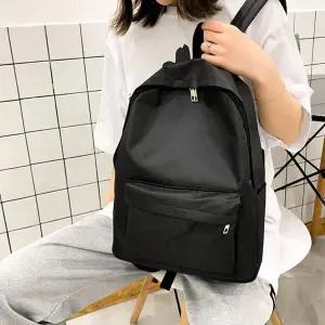 심플 무난 데일리 포켓 무지 꾸안꾸 여성 캐쥬얼 백팩