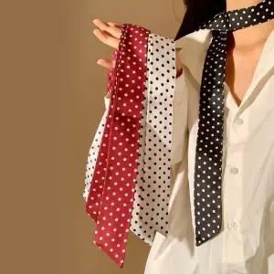 [샵앤] 여성 코디 포인트 클래식 도트 쁘띠 스카프 WDMS-WSC-TS14757909