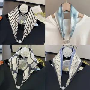 [샵앤] 여성 세련돼보이는 간편착용 자석 스카프 WDMS-WSC-TS12869994