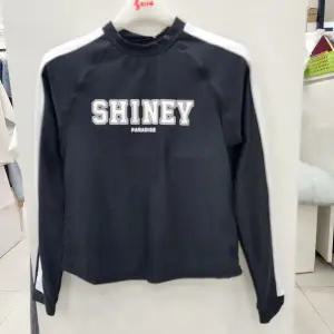 [소이]빅로고  래쉬가드 티 24M0463_SC