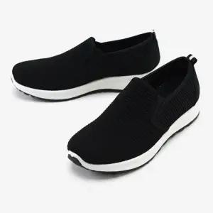 [오노마] ONM 블랙 슬립온 운동화 끈없는신발 데일리 발편한신발