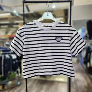 [에스핏] HC09 스트라이프라운드반팔티셔츠  SJZ304FKRT28 (S32775775)