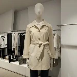 [대구백화점] [미센스]카라비죠싱글숏트렌치코트(MB52BBM102A)