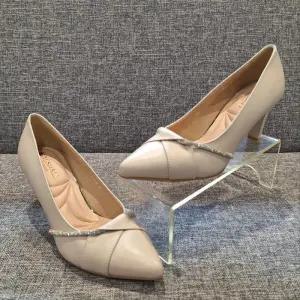 [탠디]미셸 by 탠디 여성 7cm 데일리 큐빅장식 하이힐 구두 1250202 BE (40948846)