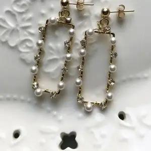 [하프클럽/]진주볼스퀘어 귀걸이/귀찌