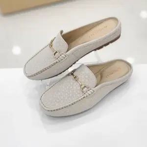 여성 금장식 데일리 컴포트 쿠션 블로퍼 TX2N5029Y