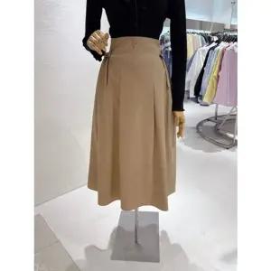 [갤러리아] 리본 플레어 롱스커트(Q2SK007B)