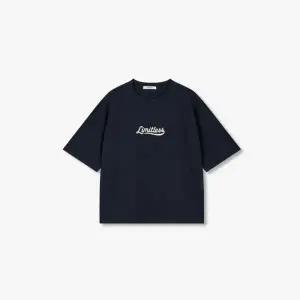 [롯데백화점]스튜디오톰보이 양면 프린트 아트웍 반팔 티셔츠 9176222993