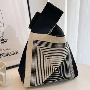 가방 크로스백 에코백 파우치 니트 시장 미니 손 백 손가방 데일리백 손목 간편한 10종