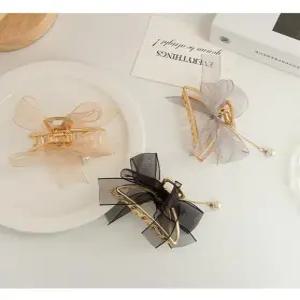 [무슈봉]여신리본 드롭진주 반머리 집게핀