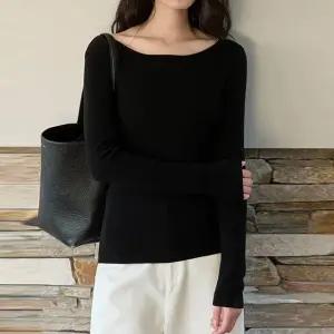 [핑크엘리제]라운드넥 여리핏 오프숄더 리조네린니트