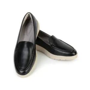 락포트 토탈모션 릴리 로퍼 M CJ4217