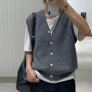 여자 니트 베스트 조끼 단추 브이넥 레이어드 4컬러