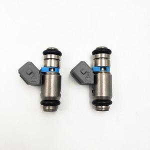 할리 아이언 스포스터 883 1200 X48 용 연료 인젝터다이나 소프테일 팻 보이 브레이크아웃홀 27706-07A