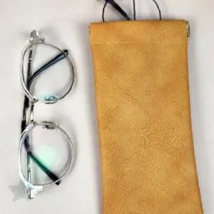 휴대 간편 슬림형 안경 보관 케이스 가죽 소재 스크래치 방지 파우치 액세서리 보호