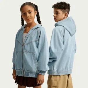 나이키키즈후드집업 SQJ IF2306-436 스포츠웨어 컬렉션 주니어 풀집 후드 데님 재킷