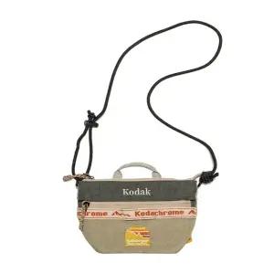 코닥 코다크롬 미니 크로스백 BB K5143LBG78 KHK