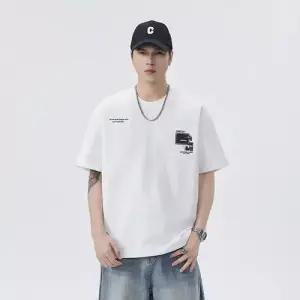 남성 캐주얼 브랜드 반팔 트렌드 티셔츠 반팔티 자수 사계절 라운드넥 라운드 상의 MODU2