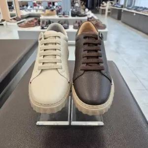 [엘칸토]엘칸토 HC11 소가죽 남성 스니커즈 V9K7U61J3Y8535 (48728890)