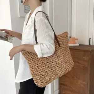 2컬러 보부상 라탄 숄더백 여자 밀짚 토트백 바캉스