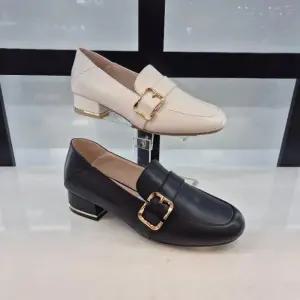 [엘칸토]엘칸토 HC11 양가죽 여성로퍼 T3K7U51J3Y1939 (48737877)