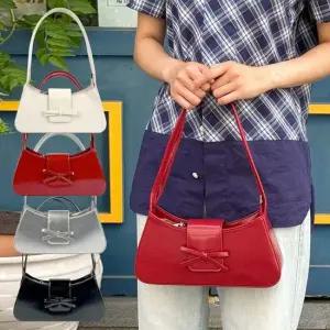 온나핏 리본숄더백 가방 스타일리쉬숄더백 고급가방