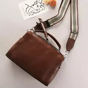 토드백 데일리 가죽 크로스백 스트랩 가방 Brown