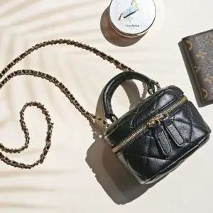미니 토트백 퀼팅 체인줄 귀여운 핸드백 블랙
