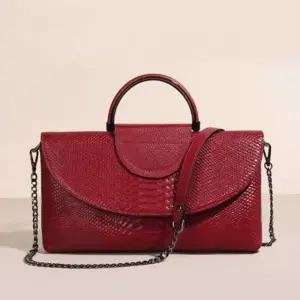 가죽 클러치백 파우치백 크로스 스퀘어 가방 레드