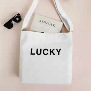 에코백 숄더백 남자 여자 럭키 심플 가방 아이보리