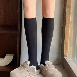여성 기본 스타일 골지 패션 반 스타킹 양말 니삭스 겨울 여자 겨울옷 코디 니트 니하