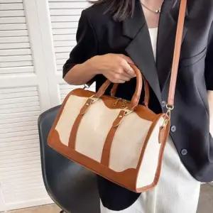 베이직가방 베이직 핸들 여행토트백 탈부착 크로스끈 가방 캔버스