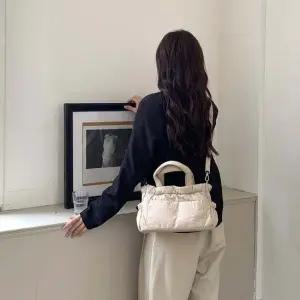 토트백 데일리 퀼팅 패딩 토트백 크로스백 여성 숄더백