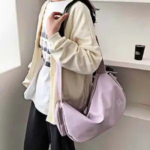 방수포켓 크로스백 캐주얼 퍼플 여행 숄더백 수납