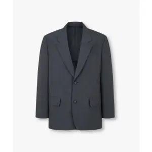 STUDIO TOMBOY [MEN] 싱글 투버튼 클래식 자켓_다크 그레이 9156212182 409988