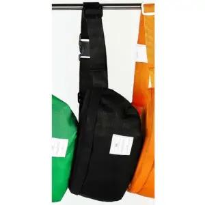 패션 캐주얼 웨이스트백 데일리 힙색 검정 바디백 여자슬링백